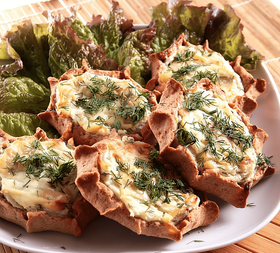 Ржаные пирожки с картошкой и укропом